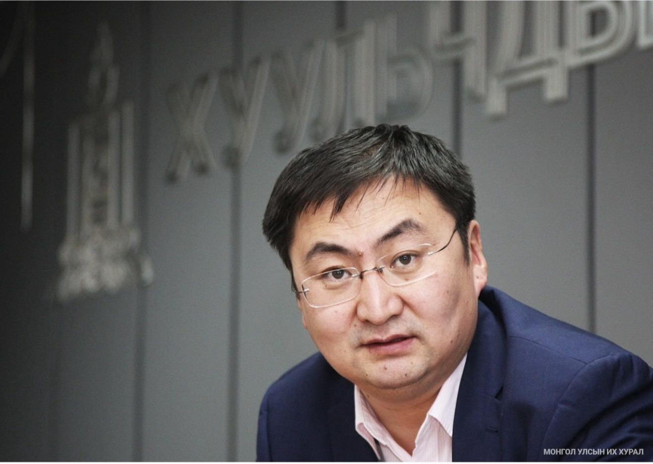 Хууль зүйн ухааны доктор, дэд профессор П.Амаржаргал: Улс тунхагласан өдөр бол таныг хамгаалах хуулийг баталсан өдөр юм